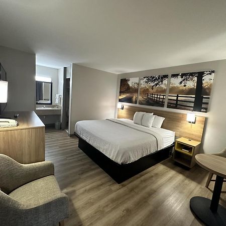 Days Inn By Wyndham Adel I-75 Ngoại thất bức ảnh