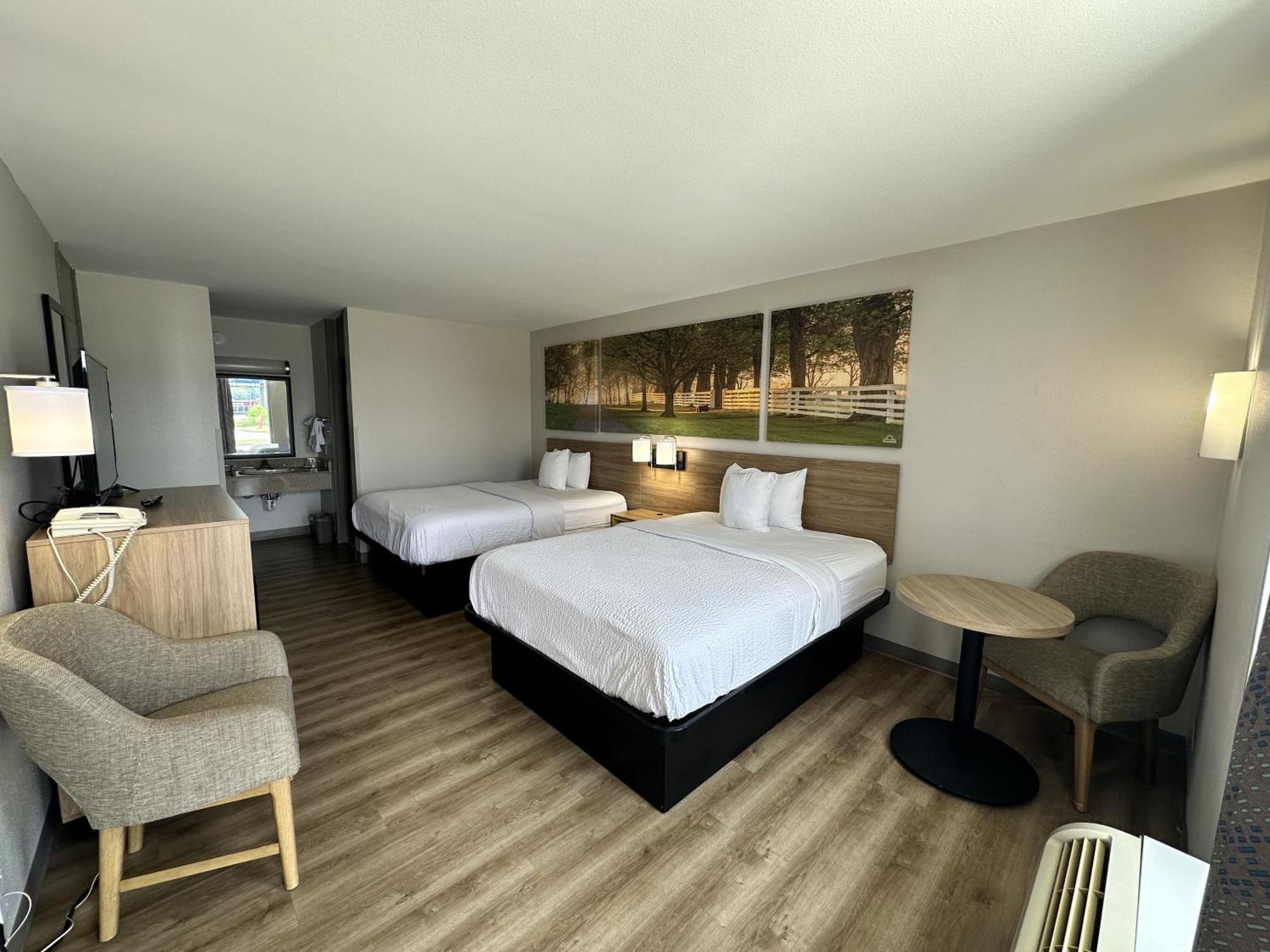 Days Inn By Wyndham Adel I-75 Ngoại thất bức ảnh